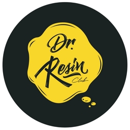 Dr. Resin Social Club Logo