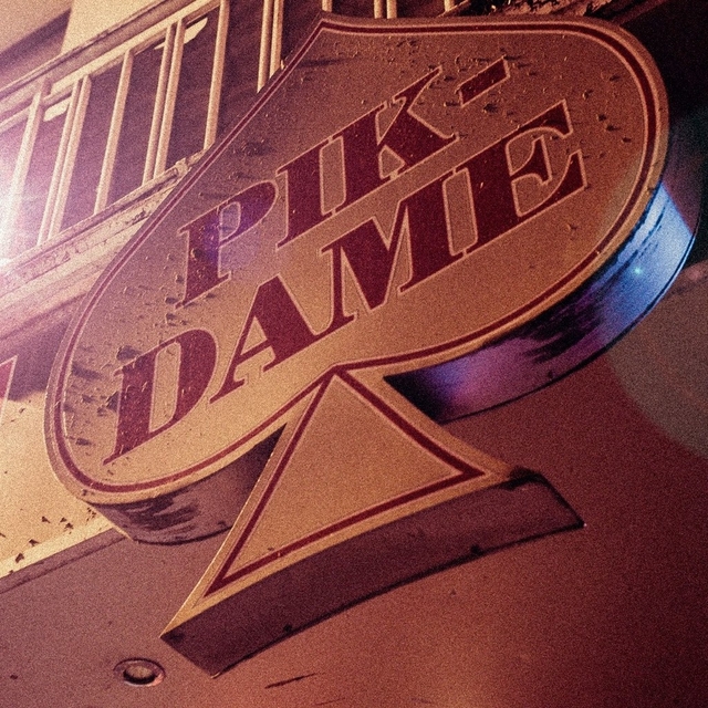 Pik Dame Logo